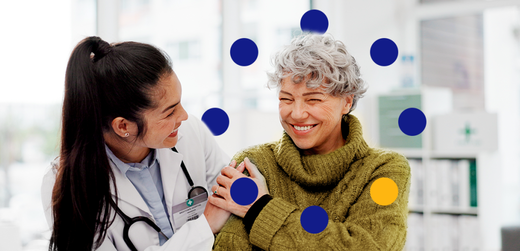 imagem de duas mulheres, sendo uma médica e a outra paciente, simbolizando, a importância do check-up anual